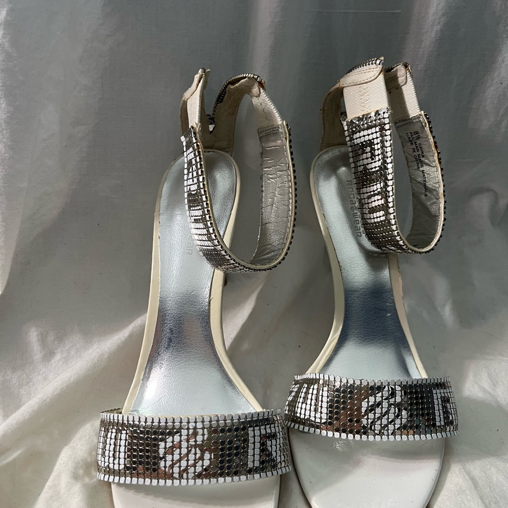 Shimmering Silver Women's Heels women’s size 8.5